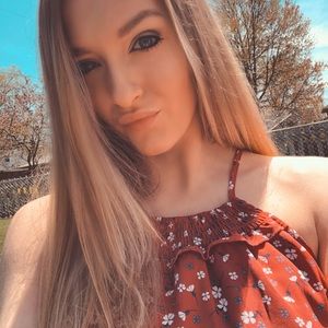 Meet your Posher, Erica